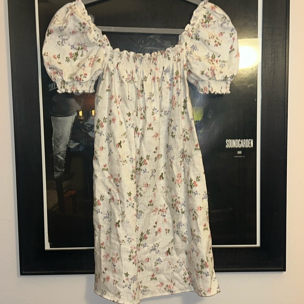 Linen mini Reformation